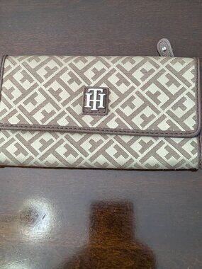 Tommy Hilfiger Beige and Brown Monogram Wallet .